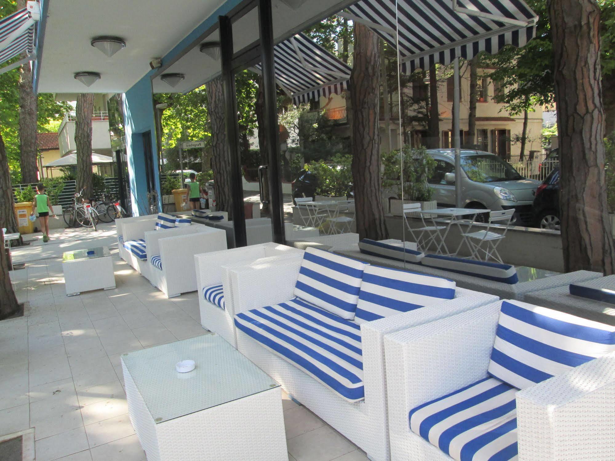 Hotel Solemar Riccione Exterior foto